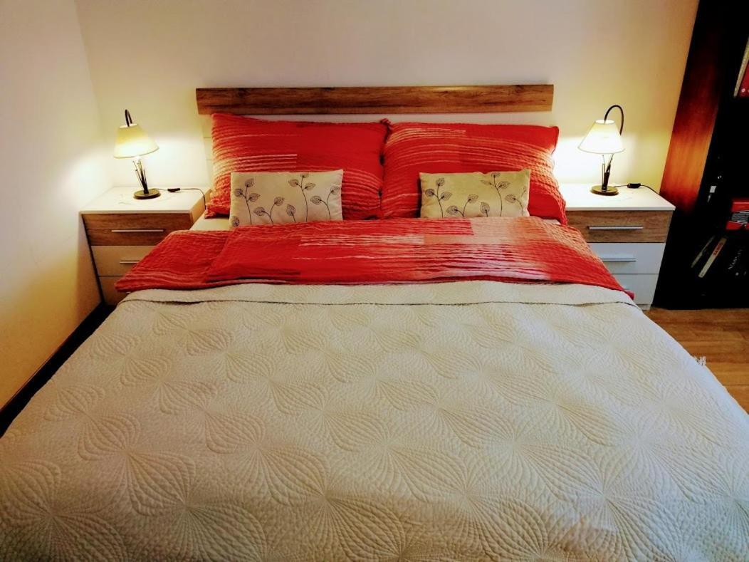 Chambres d'hôtes chez Pierrot et Flo Vugelles-La Mothe Extérieur photo