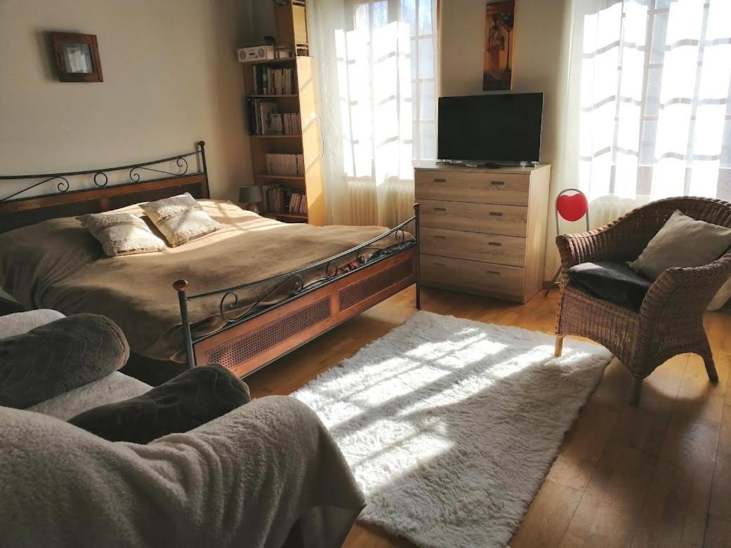 Chambres d'hôtes chez Pierrot et Flo Vugelles-La Mothe Extérieur photo