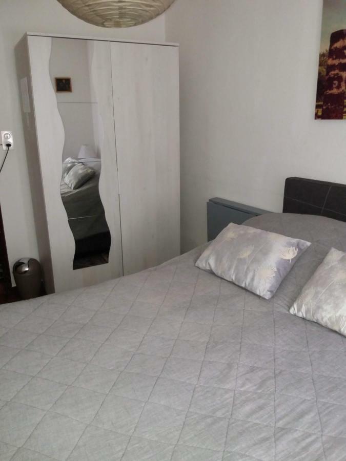 Chambres d'hôtes chez Pierrot et Flo Vugelles-La Mothe Extérieur photo